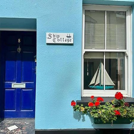 Ship Cottage Tenby Beach 50M Bagian luar foto